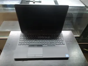 Laptop Dell Latitude E5500 8GB Intel Core i5 SSD 256GB