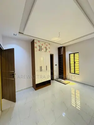 4bdrm Duplex in Carlton Gate Estate, Akobo for sale