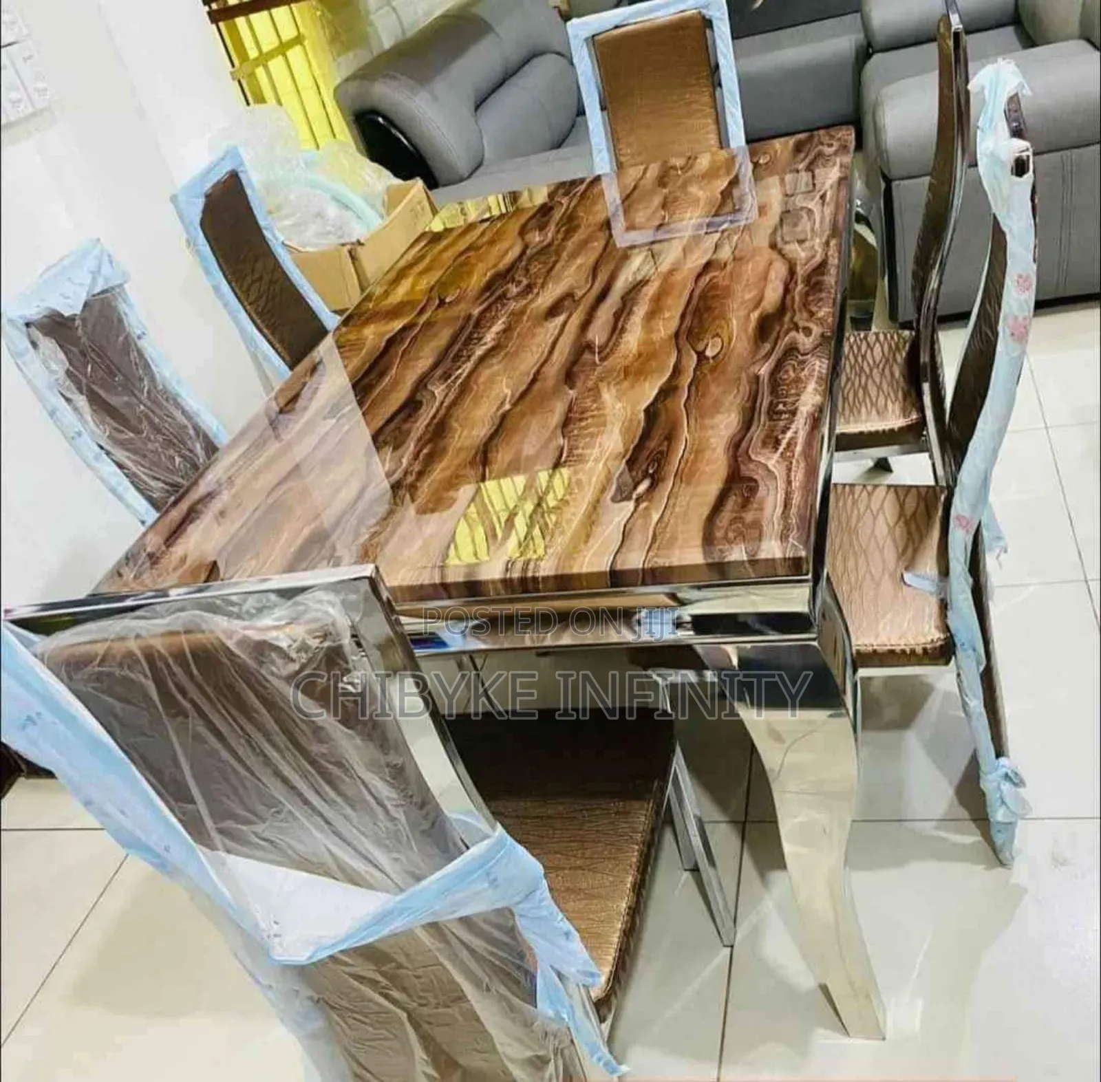 High Quality Imported Marble Dining Table With Six Chair Available