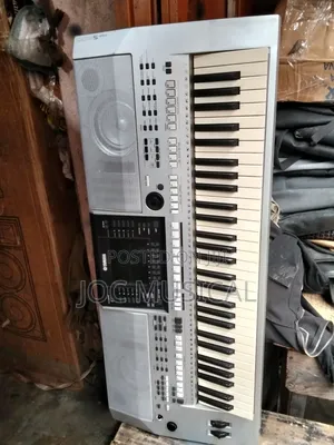 Yamaha Keyboard PSR S900