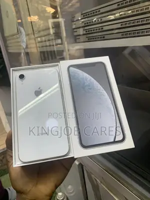 Apple iPhone XR 64 GB White