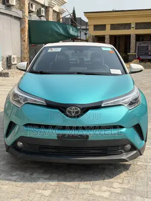 Toyota C-HR 2018 Green