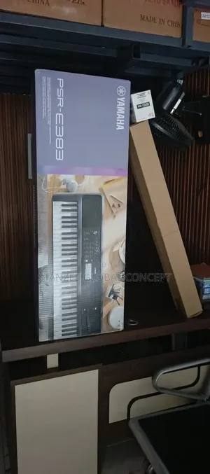 Yamaha PSR E383 With Keyboard Stand and Adapter