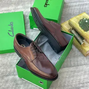 Clarks Luxury Designer Leather Men's Corporate Shoes