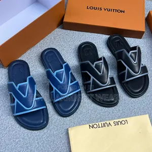 Zara Luxury Palm