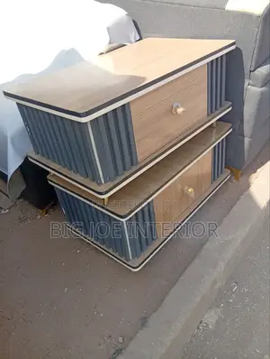 Portable Center Table.