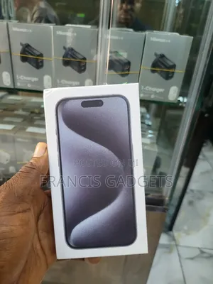 New Apple iPhone 15 Pro Max 256 GB