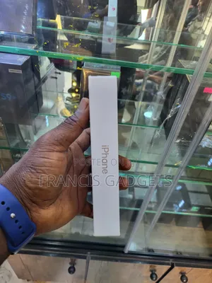 New Apple iPhone 16 Pro Max 256 GB