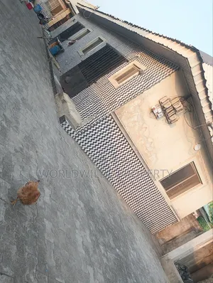 3bdrm Bungalow in Palm View Estate, Abijo for sale