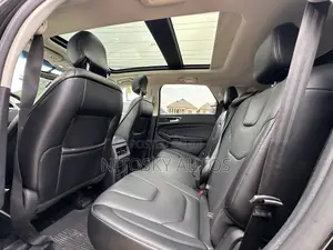 Ford Edge Titanium 4dr AWD (2.0L 4cyl 6A) 2016 Black
