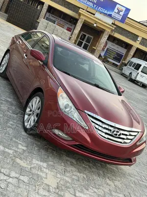 Hyundai Sonata 2012 Red