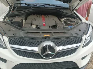 Mercedes-Benz GLE-Class 2019 White