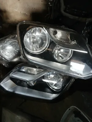 Headlight for Volkswagen Amarok