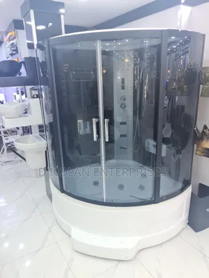 Two Seaters 150x150 Steam Bath and Jacuzzi