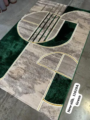 5x7fts Red/Green Turkey Center Rug