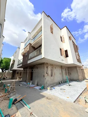 4bdrm Duplex in Adeniyi Jones for sale