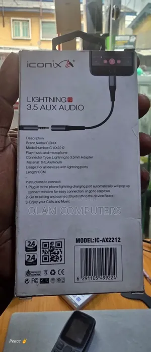 Iconix Lightning to 3.5 Aux Audio