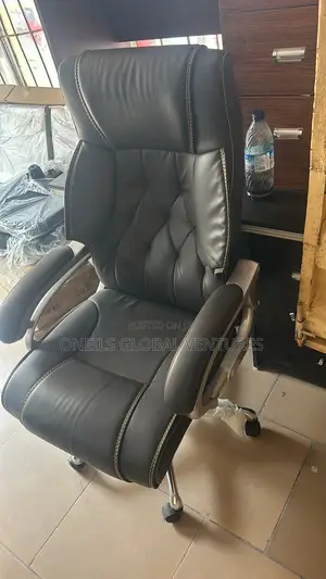 Heavy Duty Executive Swivel Chair
