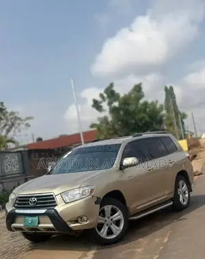 Toyota Highlander Sport 2008 Gold