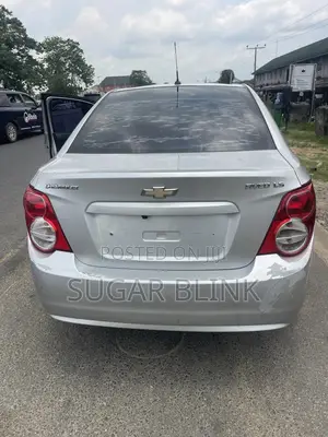 Chevrolet Aveo 1.2 Sedan 2013 Silver