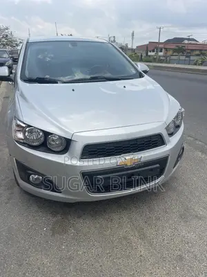 Chevrolet Aveo 1.2 Sedan 2013 Silver