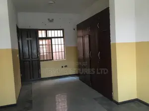 9bdrm Duplex in Ikeja Gra for rent