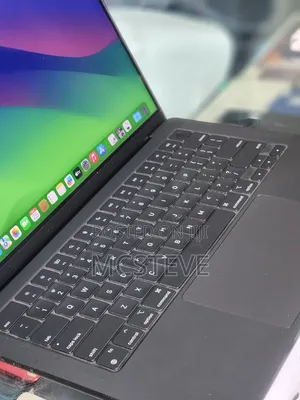 Apple MacBook Pro 2023 M3 Pro 14-inch 18GB Apple M3 Pro SSD 512GB