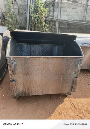 Dustbin for Home and Garden