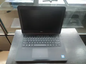 Laptop Dell Latitude 13 3380 8GB Intel Core i3 SSD 128GB
