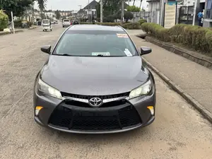 Toyota Camry XSE V6 4dr Sedan (3.5L 6cyl 6A) 2016 Gray