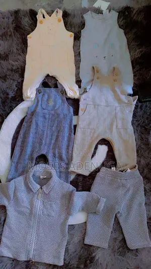 1st Grade London Used Baby Clothes