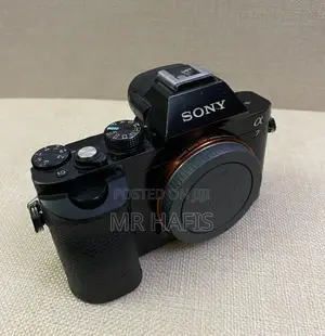 Sony A7 Full-Frame Mirrorless Digital Camera - Body Only