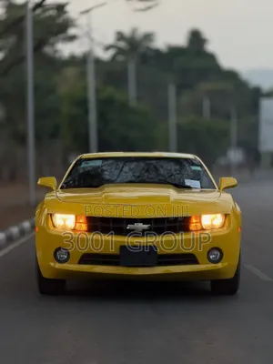 Chevrolet Camaro 2013 Yellow
