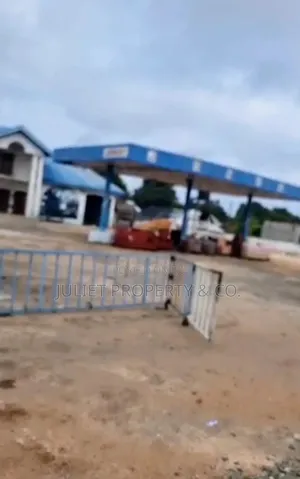Filling Station.