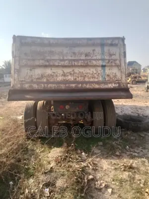 Mack Tipper Truck Ch 25 Tons for Sale