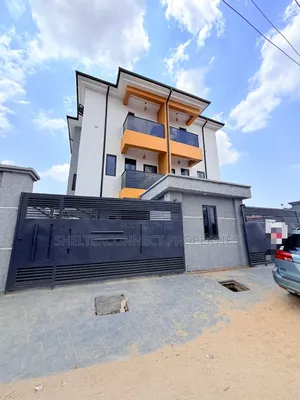 4bdrm Duplex in Papa Ajao / Surulere for sale