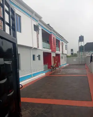 3bdrm Block of Flats in Unity Estates, Akobo for sale