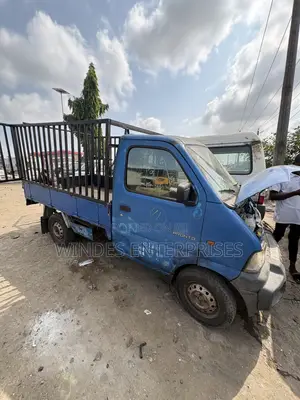 Ford Pronto + Suzuki Super Carry 2009 4plugs