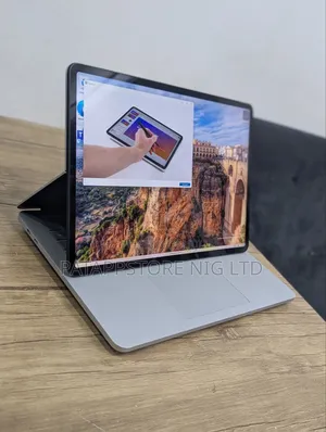 Laptop Microsoft Surface Laptop Studio 32GB Intel Core i7 SSD 1T
