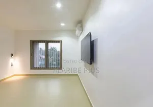 3bdrm Duplex in Estate, Asokoro for rent