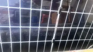 650w Bi Facial Solar Panel