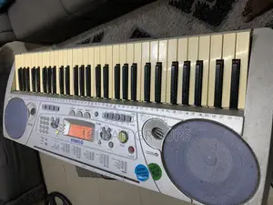 Yamaha Keyboard