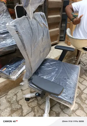 Office Butterfly Swivel Chair Black