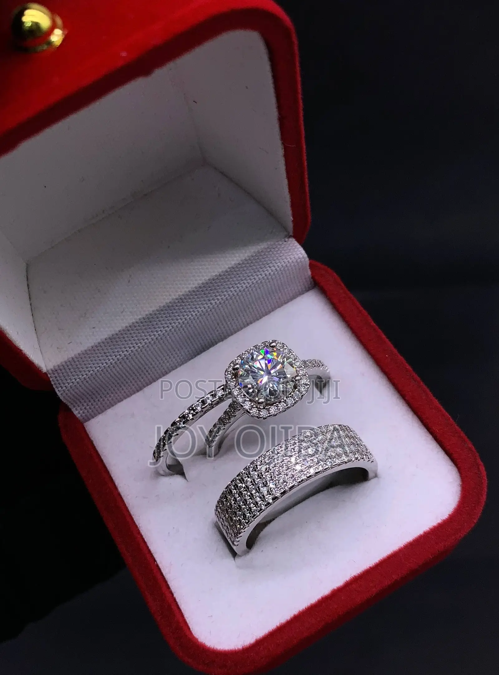 Moissanite Engagement Ring