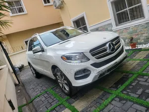Mercedes-Benz GLE-Class GLE 350d 4MATIC 2016 White