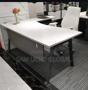 Office Table L Shape With Metal Leg