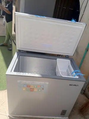 Get Skyrun Chest Freezer 200a at Great Price