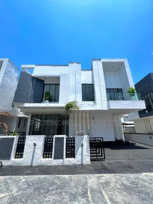 5bdrm Duplex in Chevron for sale