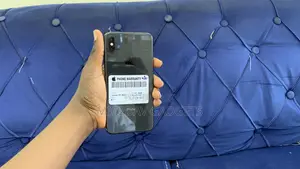 Apple iPhone XS Max 64 GB Black