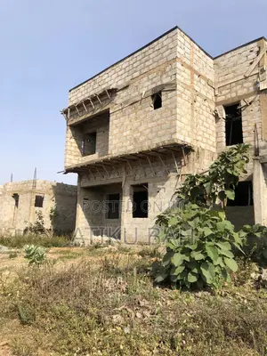 3bdrm Townhouse/Terrace in Pyakasa for Sale